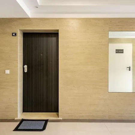 Luxury Poolside View Funchal (Madeira)